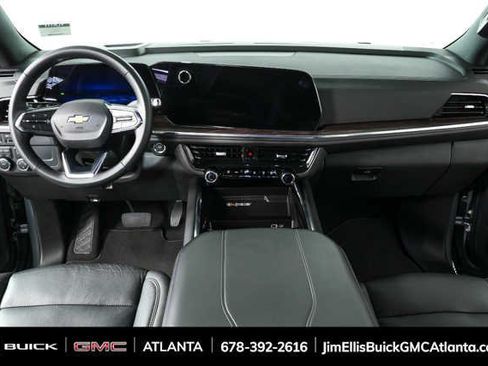 Used 2025 Chevrolet Tahoe LT AWD/4WD image 18