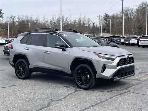 Used 2022 Toyota RAV4 XSE image 7