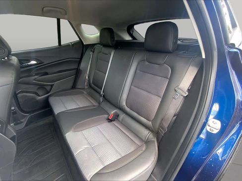 Used 2024 Chevrolet Trax LT w/ Driver Confidence Package FWD image 20