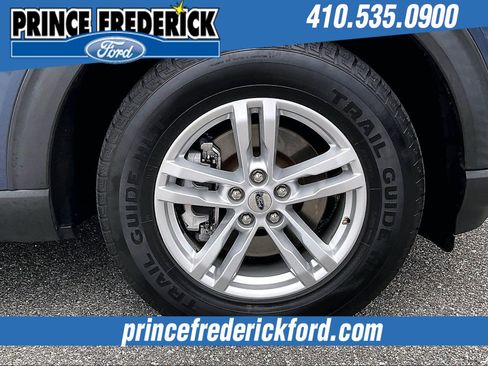 Used 2021 Ford Explorer XLT image 9