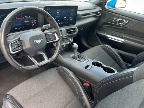 Used 2024 Ford Mustang Coupe RWD image 13