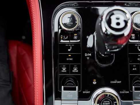 Used 2022 Bentley Continental GT image 59