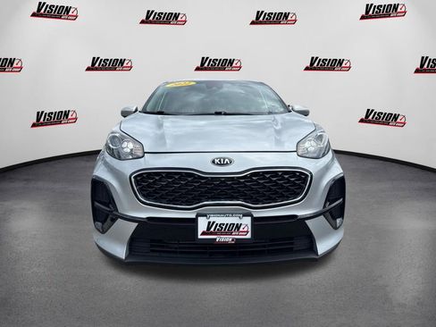 Used 2022 Kia Sportage LX image 2