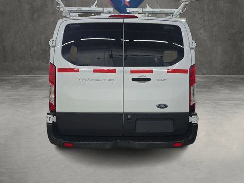 Used 2017 Ford Transit 150 XLT image 13