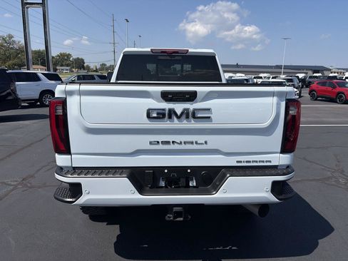 Used 2026 GMC Sierra 2500 Denali Ultimate AWD/4WD image 4