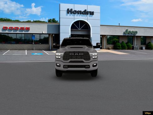 New 2026 RAM 2500 Laramie AWD/4WD image 11