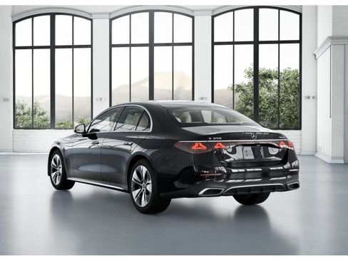 New 2026 Mercedes-Benz E 350 4MATIC Sedan image 29