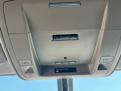 Used 2014 GMC Sierra 1500 SLE w/ SLE Value Package image 26