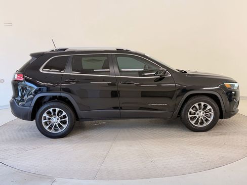 Used 2021 Jeep Cherokee Latitude Plus image 8
