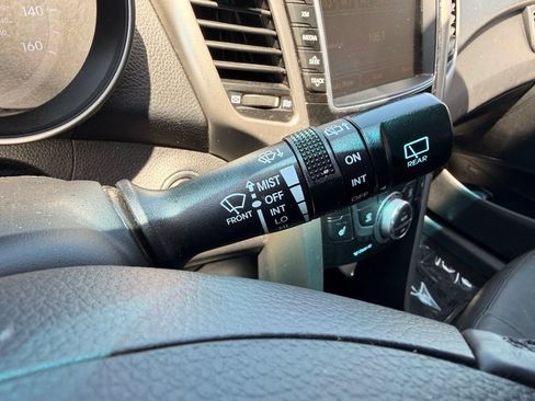 Used 2015 Hyundai Elantra GT w/ Option Group 03 FWD image 14