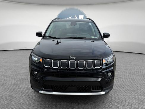Used 2022 Jeep Compass Limited w/ Sun and Sound Group image 9