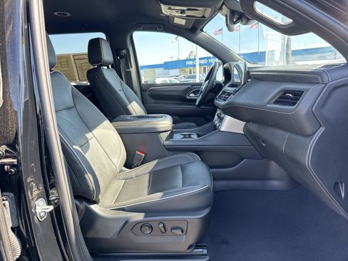 Used 2023 GMC Yukon SLT image 25