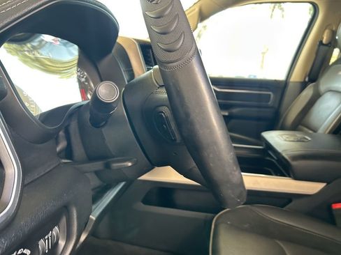 Used 2020 RAM 1500 Laramie image 39