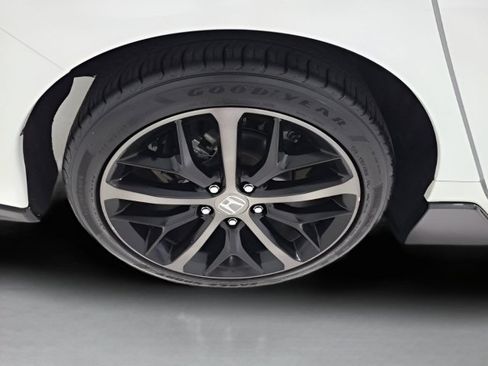Used 2021 Honda Civic Sport image 9