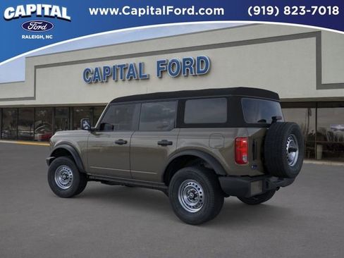 New 2025 Ford Bronco 4-Door AWD/4WD image 4