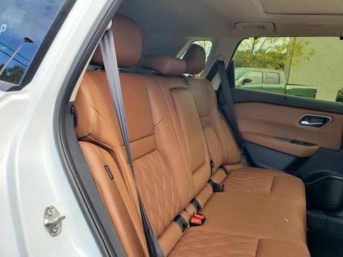 New 2026 Nissan Rogue Platinum w/ Platinum Premium Package image 15