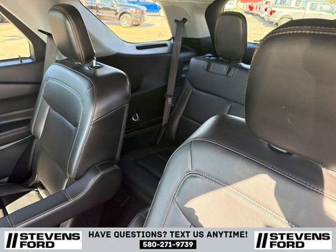 Used 2023 Ford Explorer XLT w/ Equipment Group 202A RWD image 32