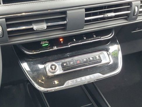 Certified 2023 Lincoln Corsair AWD w/ Equipment Group 101A image 20