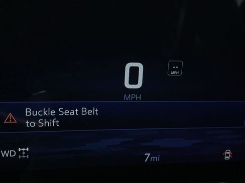 New 2025 Chevrolet Equinox RS w/ Safety and Technology Package image 69