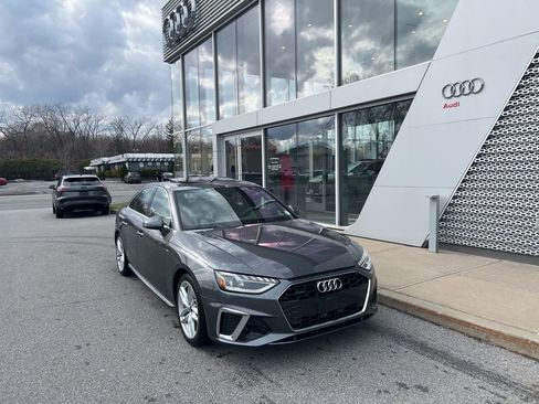 Used 2023 Audi A4 2.0T Premium w/ Convenience Package image 5