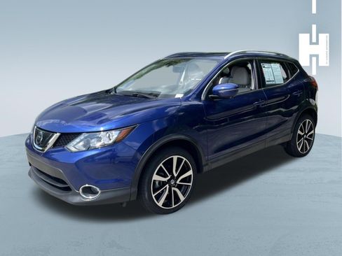 Used 2019 Nissan Rogue Sport SL w/ Premium Package FWD image 1