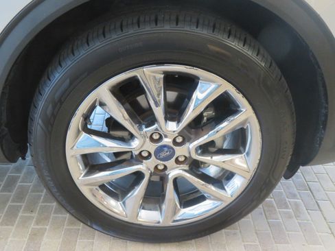 Used 2020 Ford Escape SEL AWD/4WD image 10