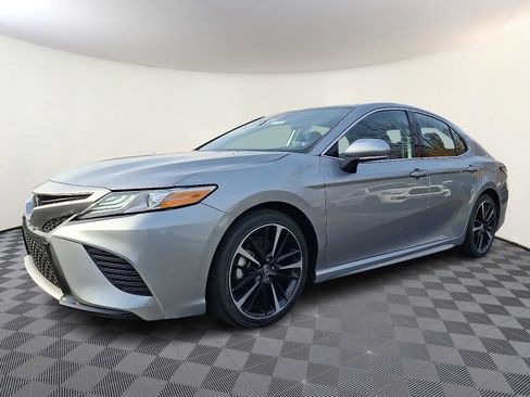 Certified 2020 Toyota Camry XSE image 3