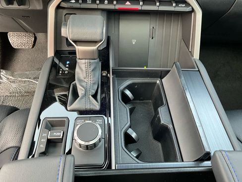 New 2026 Toyota Tundra Platinum image 19