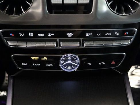 Used 2022 Mercedes-Benz G 550 image 27