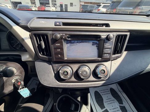 Used 2017 Toyota RAV4 LE w/ Carpet Mat Package image 46