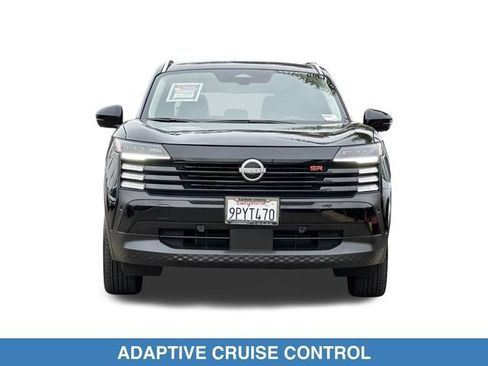 Used 2025 Nissan Kicks SR AWD/4WD image 11