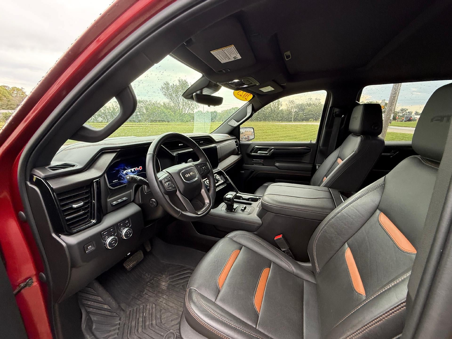 Used 2023 GMC Sierra 1500 AT4 w/ Technology Package AWD/4WD image 6