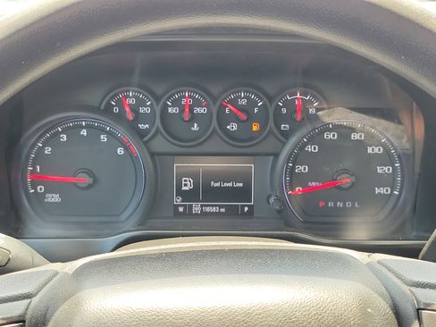 Used 2020 Chevrolet Silverado 1500 Custom w/ Custom Value Package AWD/4WD image 17