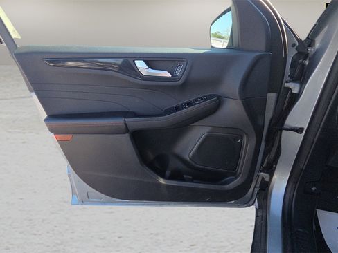 Used 2023 Ford Escape ST-Line image 32