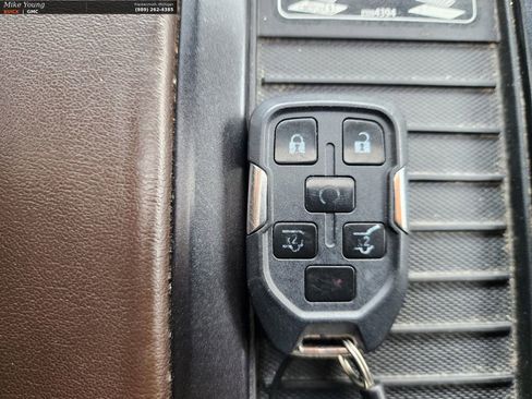 Used 2016 Chevrolet Suburban LTZ image 64