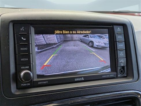 Used 2020 Dodge Grand Caravan SXT image 23