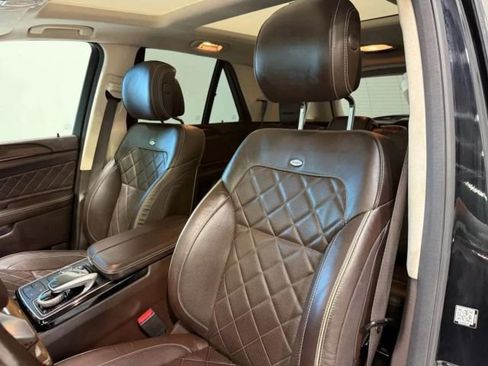 Used 2018 Mercedes-Benz GLE 43 AMG 4MATIC w/ Premium 3 Package image 22