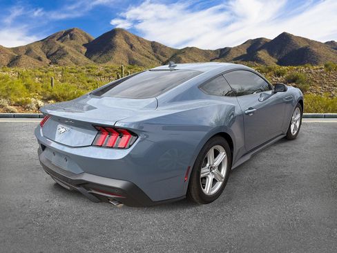 Used 2026 Ford Mustang Coupe RWD image 3