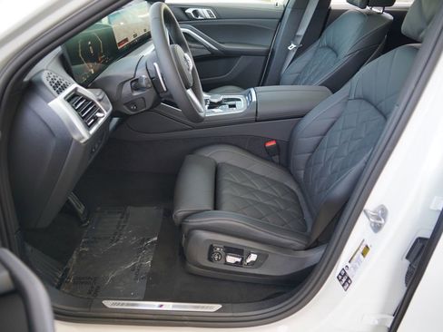 New 2027 BMW X6 xDrive40i AWD/4WD image 9