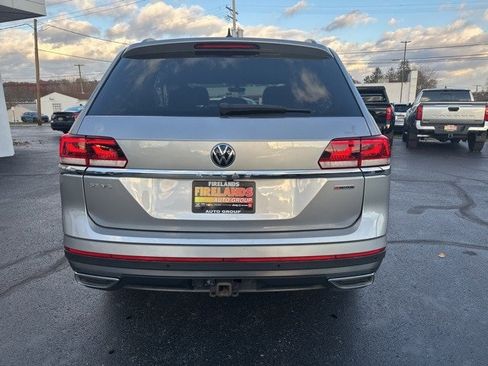 Used 2022 Volkswagen Atlas SE image 4