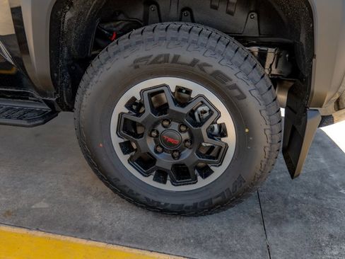 New 2026 Toyota 4Runner TRD Off-Road image 6