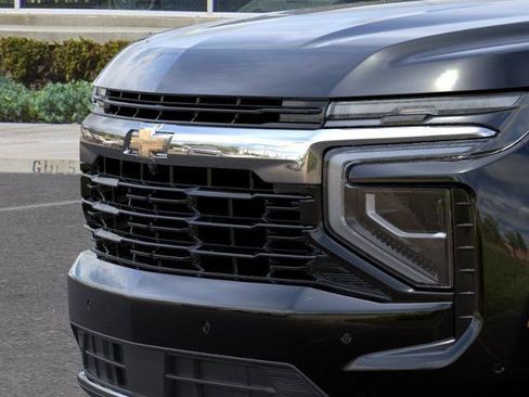 New 2026 Chevrolet Suburban LS AWD/4WD image 37