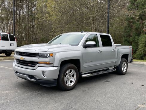 Used 2016 Chevrolet Silverado 1500 LT w/ All Star Edition image 5