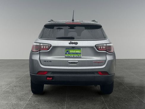 Used 2020 Jeep Compass Trailhawk image 6