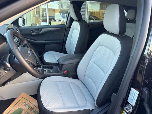 New 2026 Ford Escape Active w/ Cold Weather Package image 16