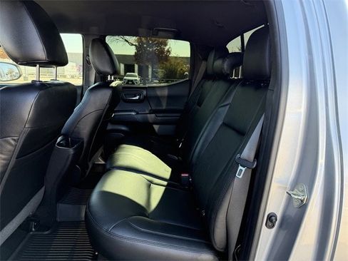 Certified 2021 Toyota Tacoma TRD Sport image 27