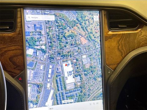 Used 2020 Tesla Model S Long Range image 13