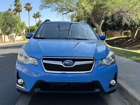 Used 2016 Subaru Crosstrek 2.0i Premium AWD/4WD image 3