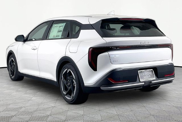 New 2026 Kia K4 EX FWD image 4