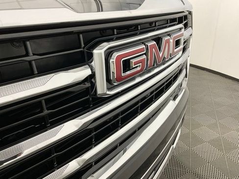 New 2026 GMC Yukon XL Elevation w/ Elevation Premium Package AWD/4WD image 10